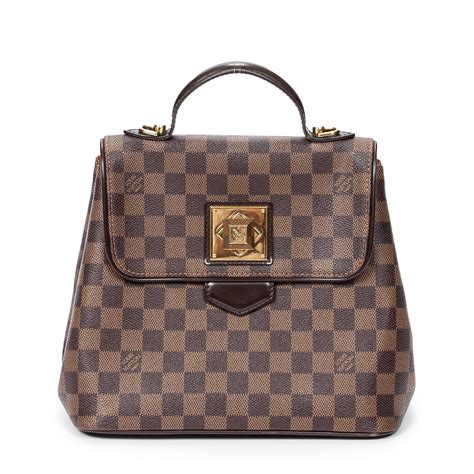 LOUIS VUITTON Bergamo PM .